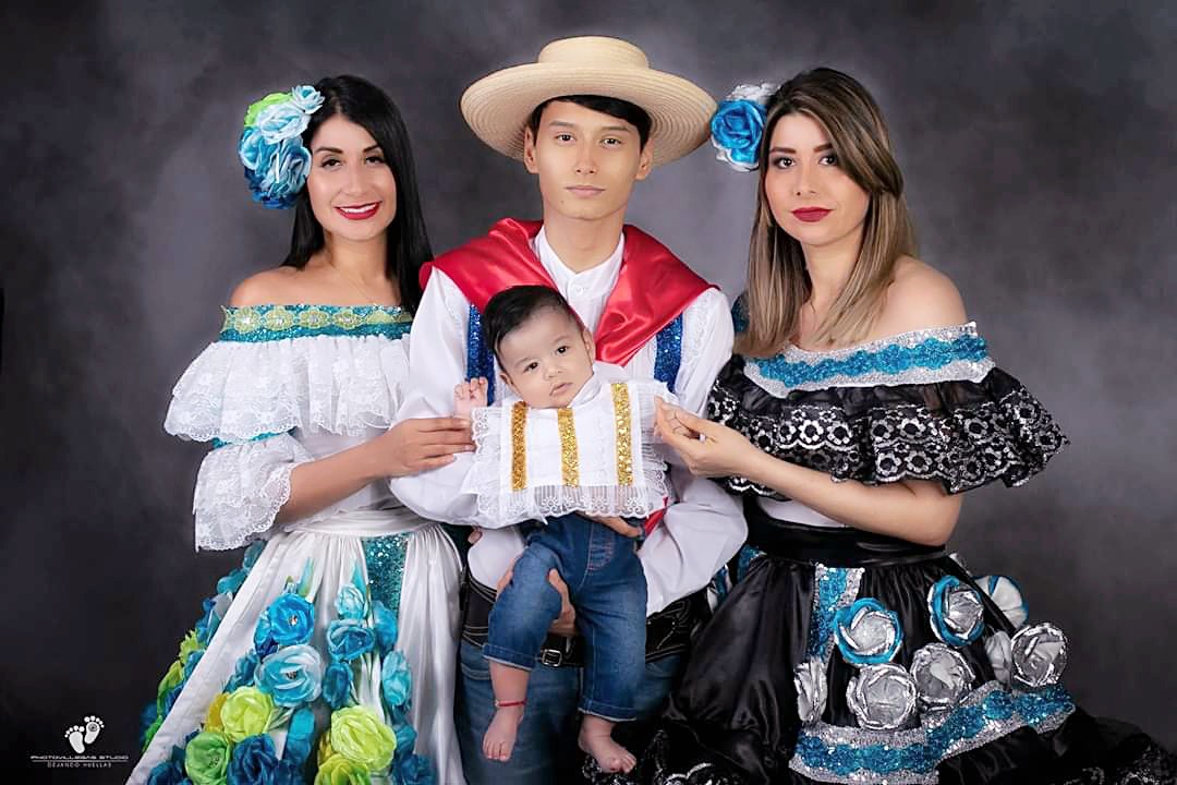 María Paula Rivera, Juan Diego Rivera Bernal, el pequeño Emiliano Castro Rivera y su mamá Daniela Rivera García.